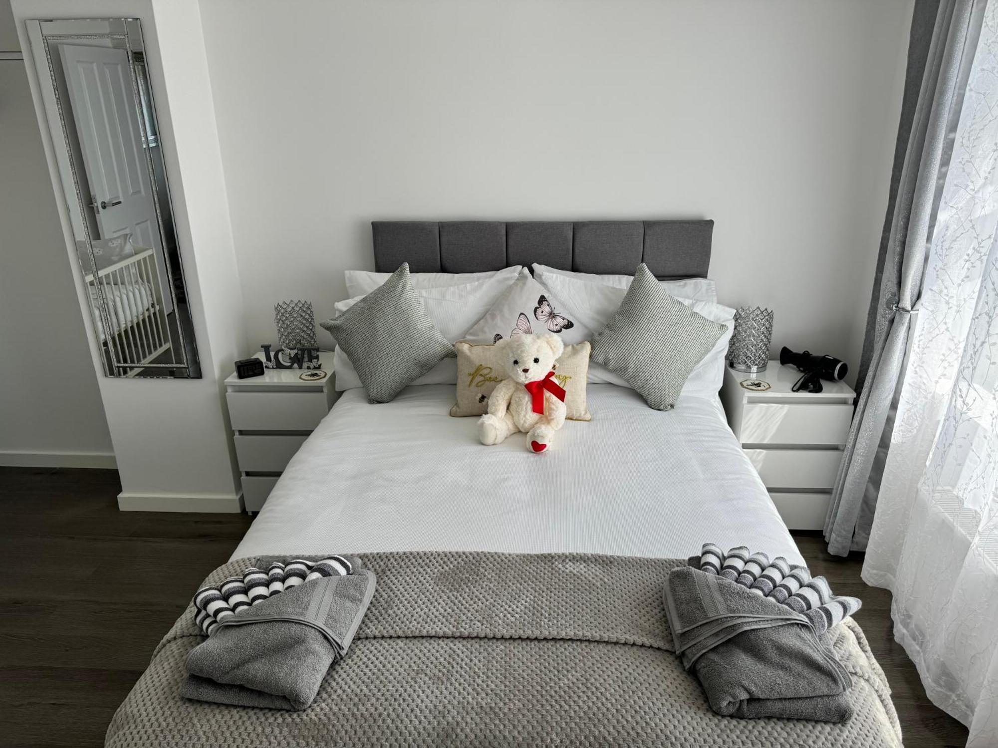 캔터베리 Modern 3-Bed Hideaway Near Westgate With Parking 빌라 외부 사진